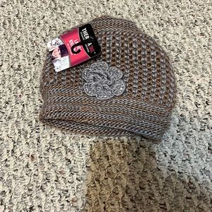 Knit hat NWT